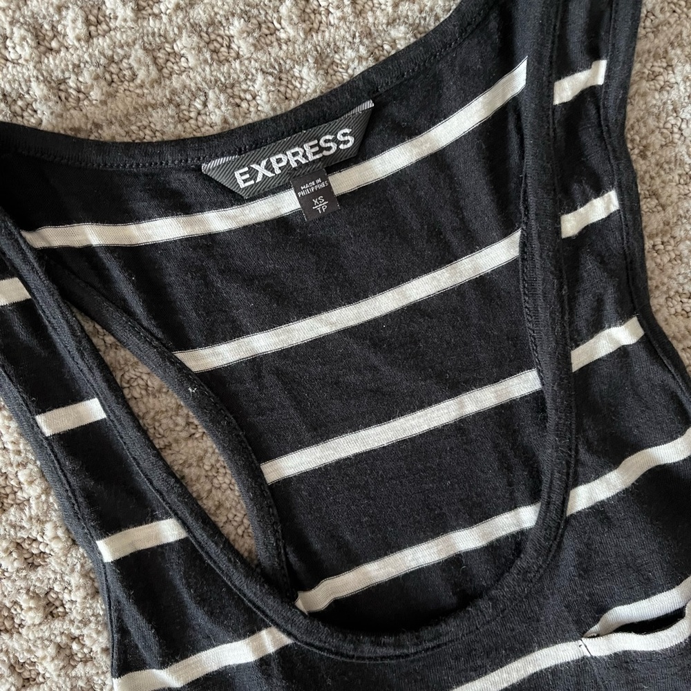 Express womens dress. Size XS. - Picture 2 of 2